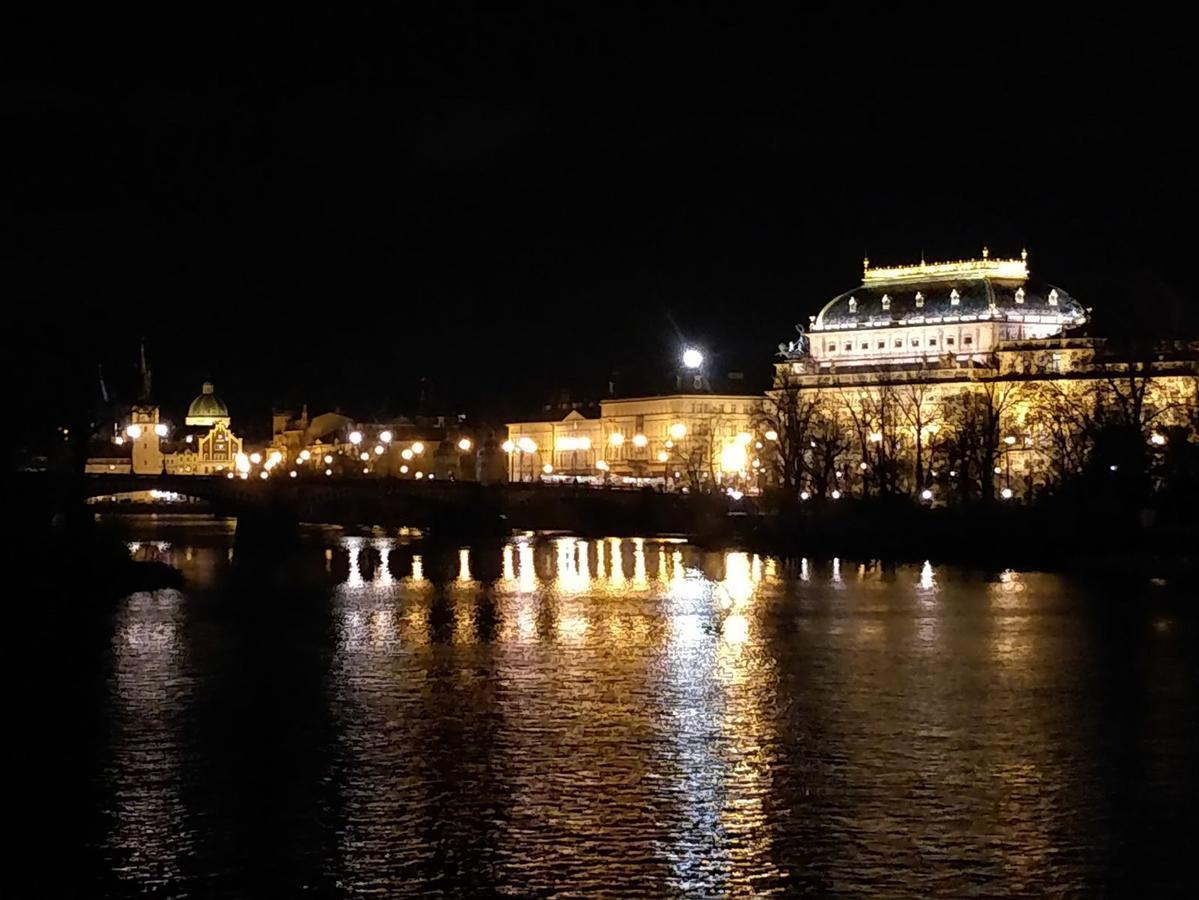 Amazing Angie'S Apartment Prag Dış mekan fotoğraf
